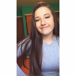 Meet your Posher, Casey